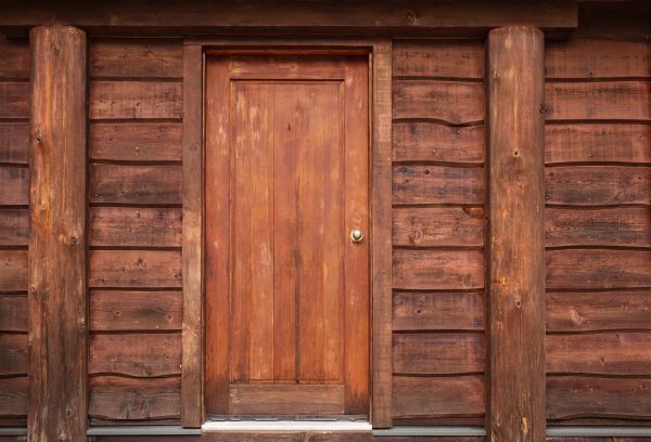 Log Cabin Siding Installation in Rochester